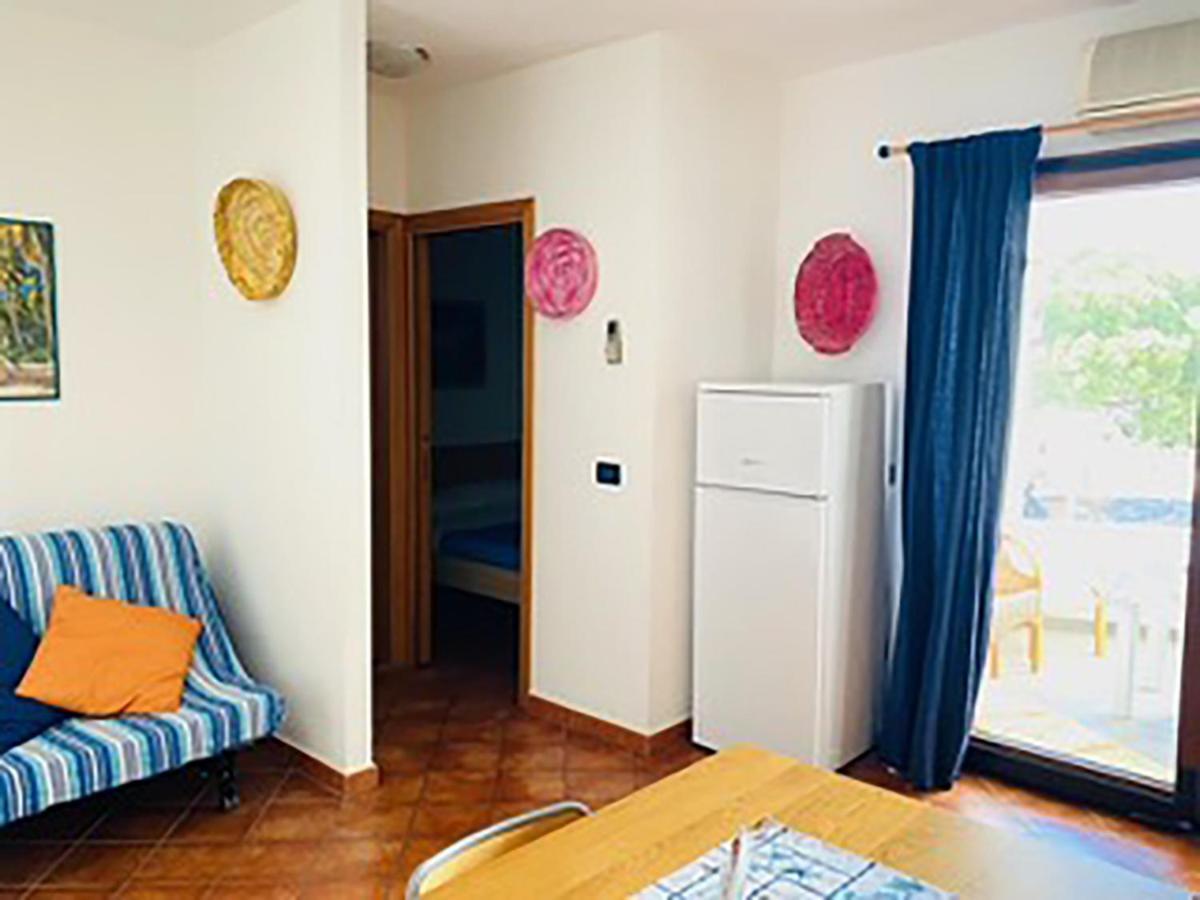 Le Residenze Blu Sardinia Aparthotel ลากาเลตตา ภายนอก รูปภาพ