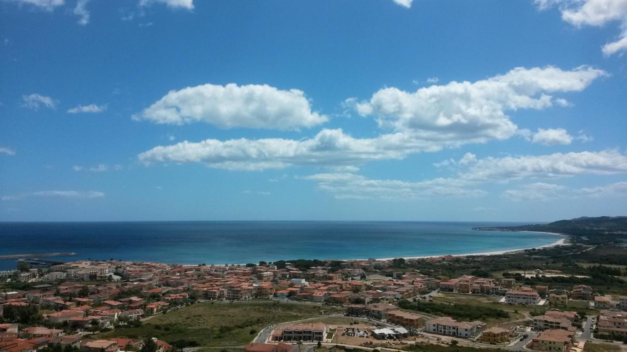 Le Residenze Blu Sardinia Aparthotel ลากาเลตตา ภายนอก รูปภาพ