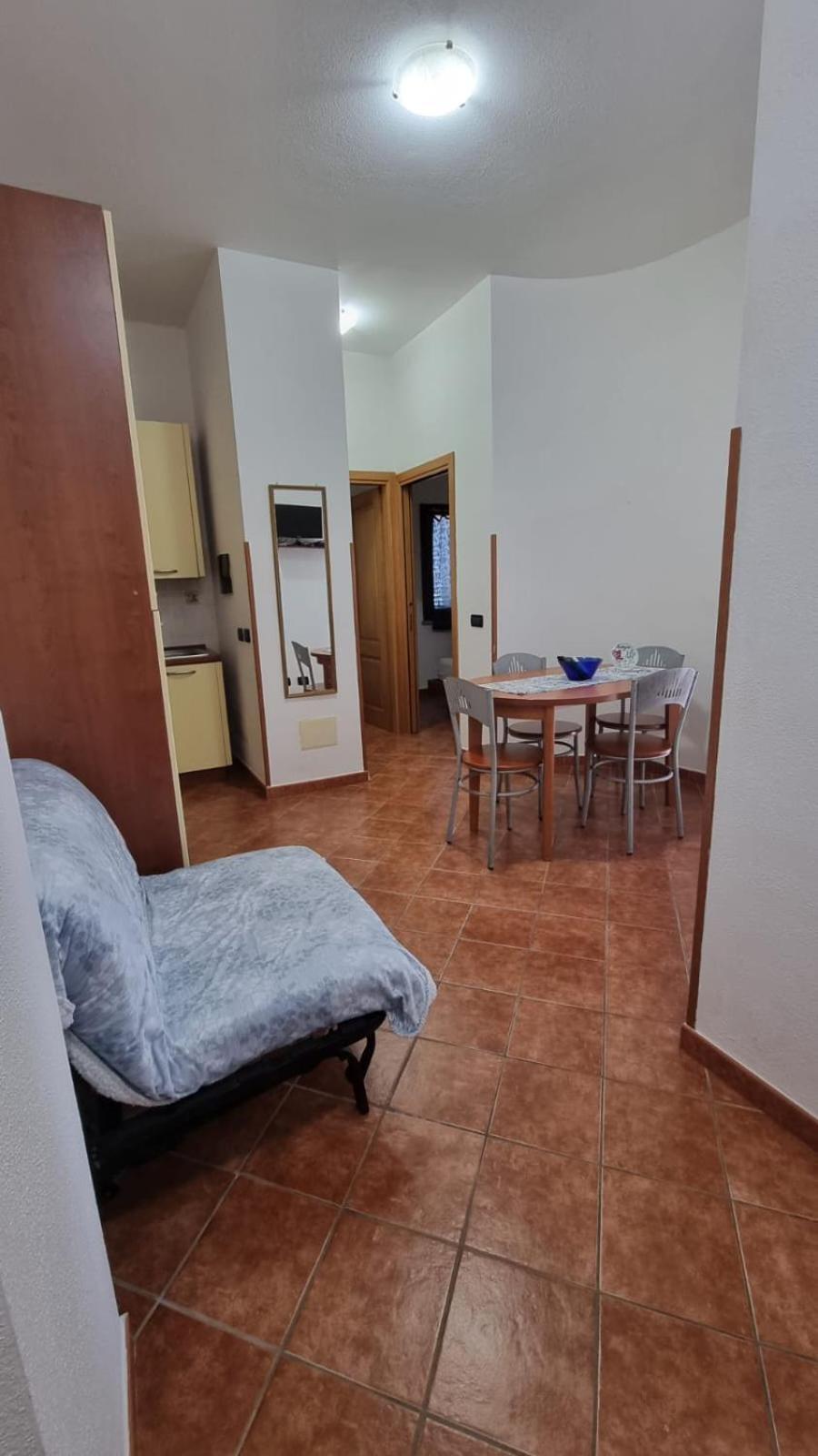 Le Residenze Blu Sardinia Aparthotel ลากาเลตตา ภายนอก รูปภาพ